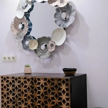 Premium - Ground Floor With Separate Entrance * Riga