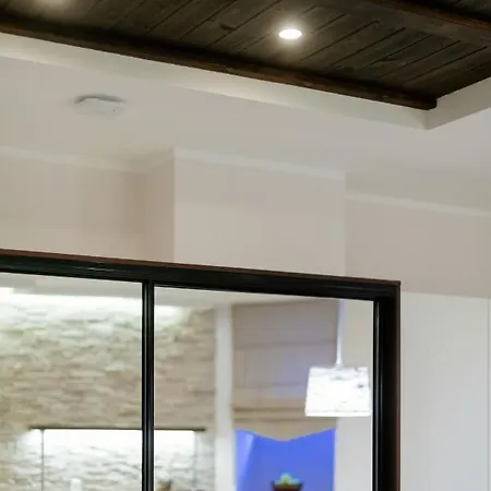 アパート Premium - Ground Floor With Separate Entrance リガ