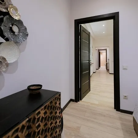 Apartament Premium - Ground Floor With Separate Entrance *
