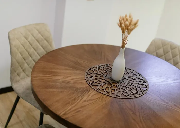 Premium - Ground Floor With Separate Entrance * Riga