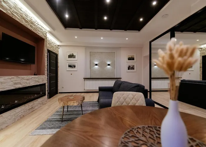 Premium - Ground Floor With Separate Entrance * Riga