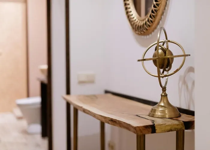 Apartment Premium - Ground Floor With Separate Entrance